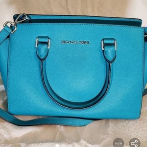 Michael Kors Selma purse